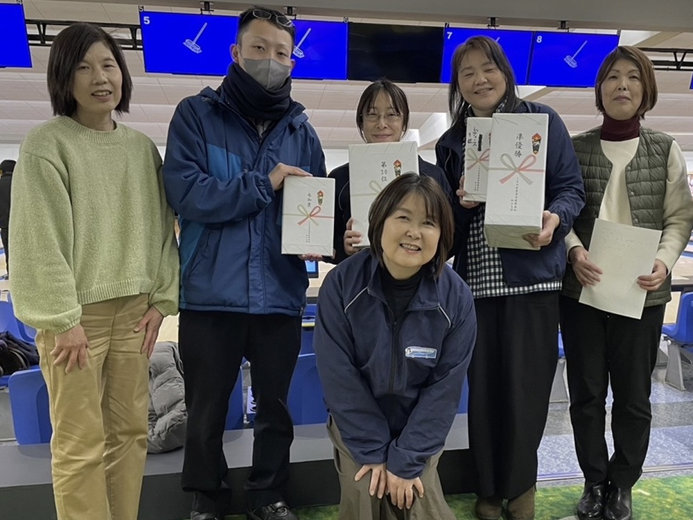 ボウリング大会に参加!