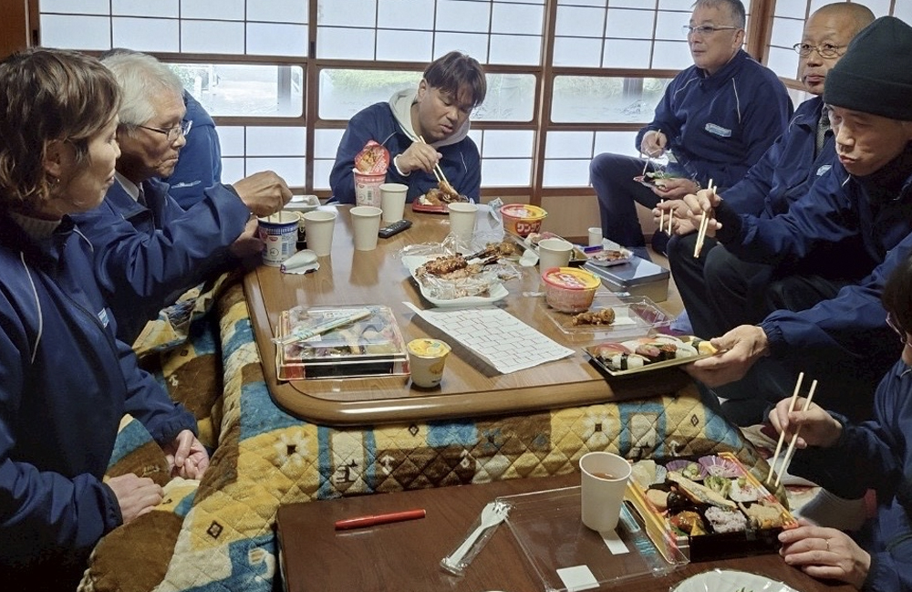 島根事務所で まったり。